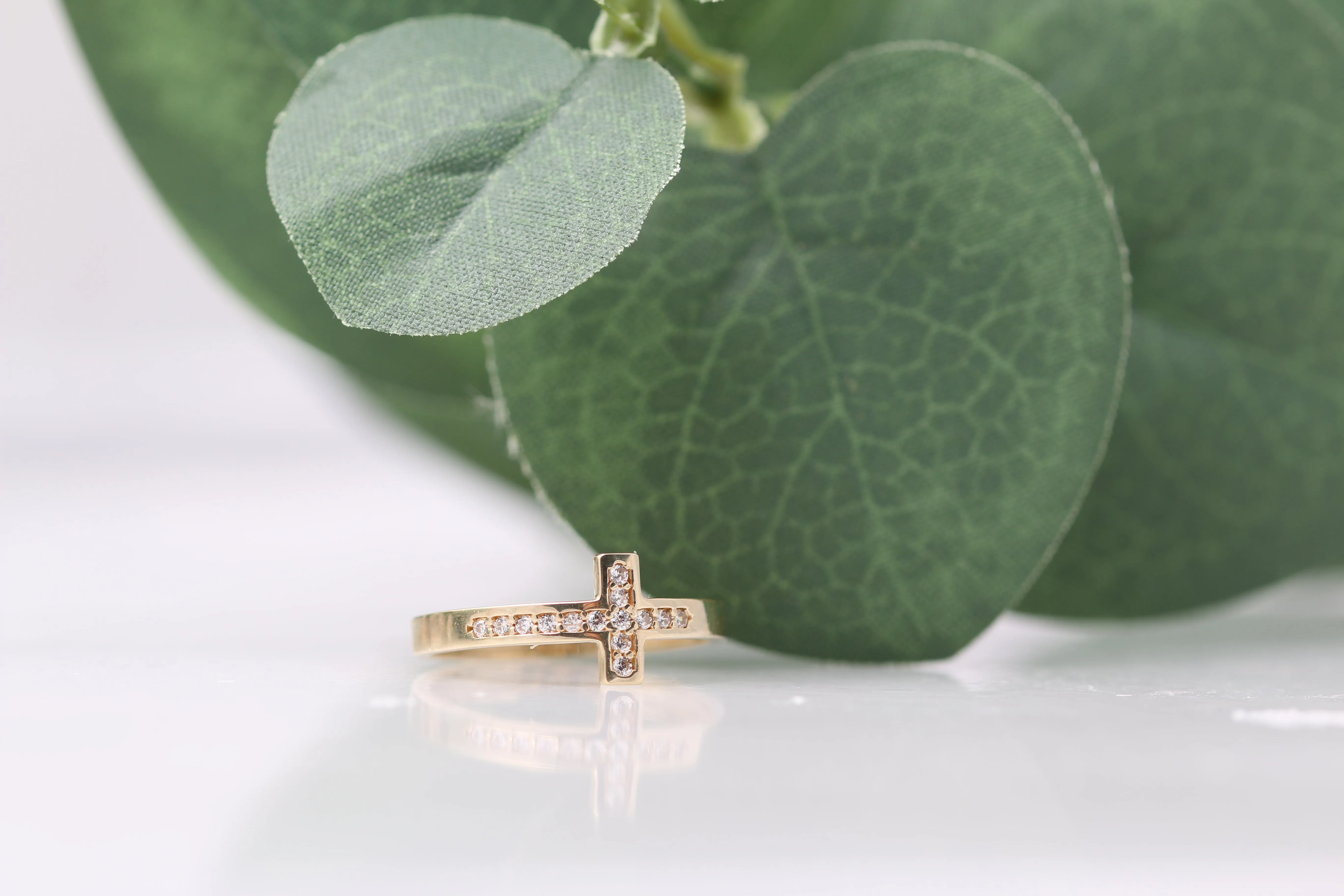 10k Sideways Cross Ring